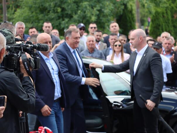 Sud BiH još uvijek piše presudu Dodiku, rok može biti duži i od mjesec