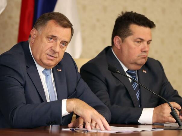 Sud BiH raspisao međunarodnu potjernicu za Dodikom i Stevandićem