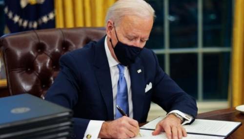 Sud blokirao Bidenovu uredbu o obaveznoj vakcinaciji zdravstvenih radnika