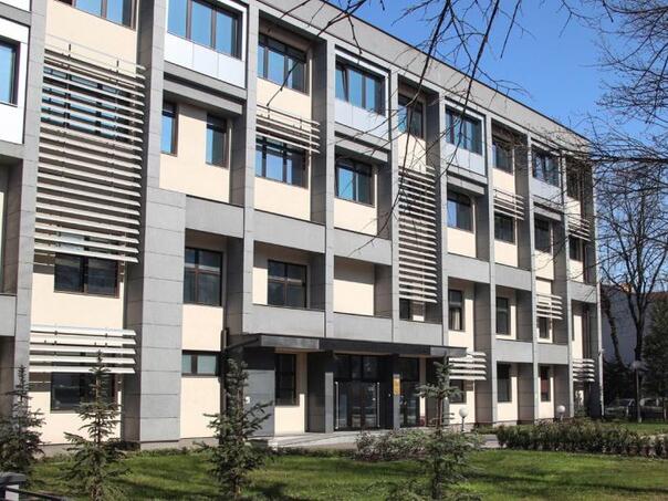 Sud u Banjaluci povećao kaznu pedofilu zbog obljube djevojčice (14)