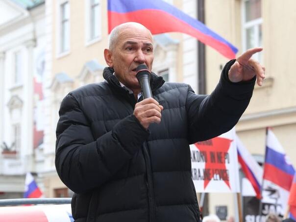 Sud u Sloveniji oslobodio Janeza Janšu svih optužbi
