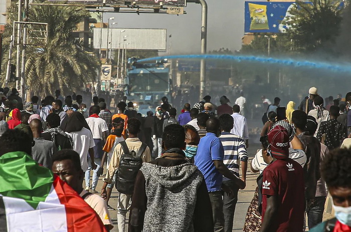 Sudanski premijer podnio ostavku nakon masovnih demonstracija