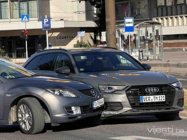 Sudar dva vozila na Skenderiji, stvorene gužve