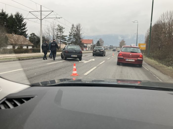 Sudar na ulazu u Ilidžu, formirale se ogromne gužve