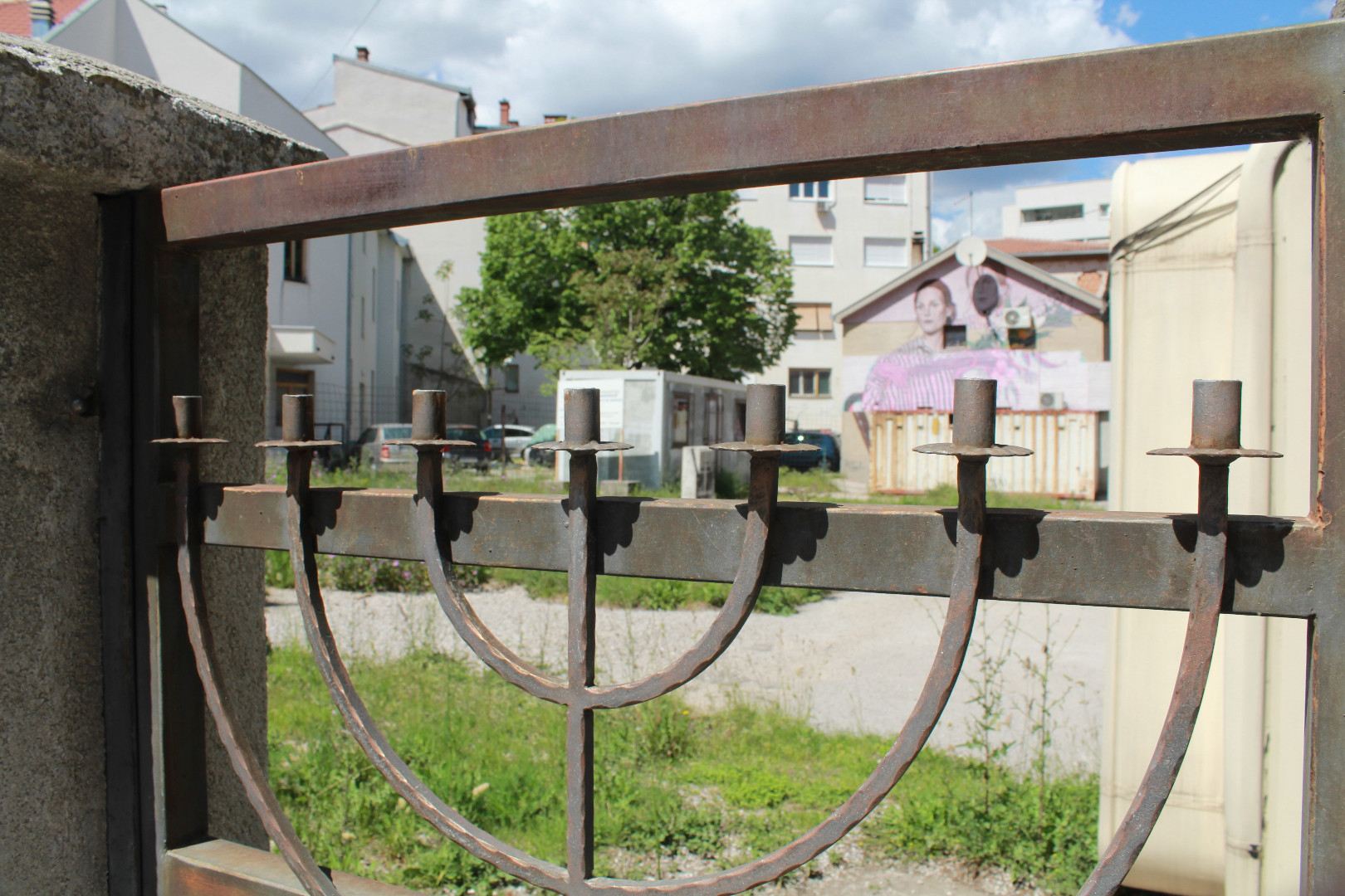 Sudbina mostarskih Jevreja: 20 godina čekaju na sinagogu