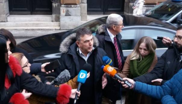 "Zamislite glavnog tužioca koji je spao da ukrade marku, treba ga ubiti"