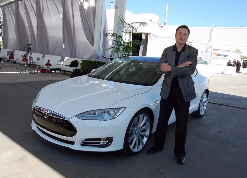 Sudski poraz za Muska: Tesla mora platiti milionsku odštetu zbog nesreće