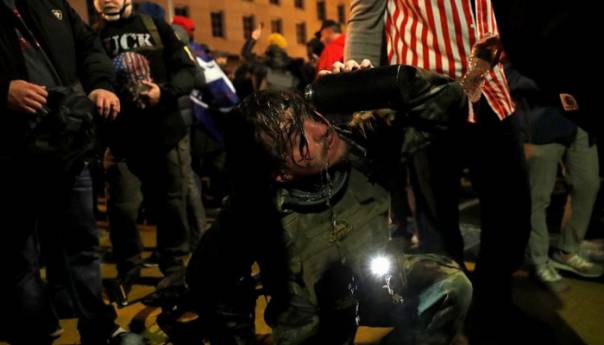 Sukob policije i demonstranata u Washingtonu