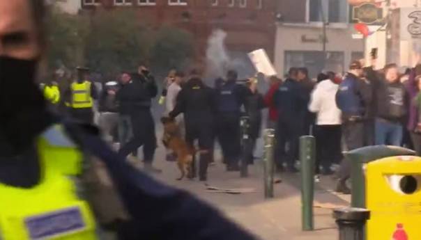 Sukob policije i demostranata u Dublinu