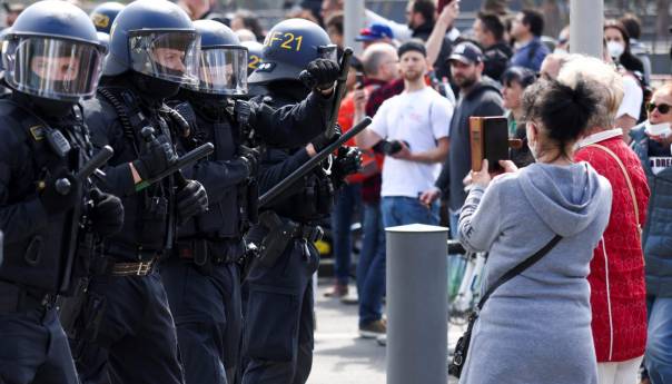 Sukob policije i građana u Berlinu