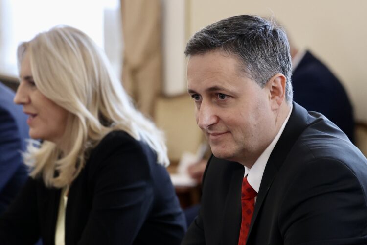 Sukob u Predsjedništvu BiH zbog izbora u Crnoj Gori