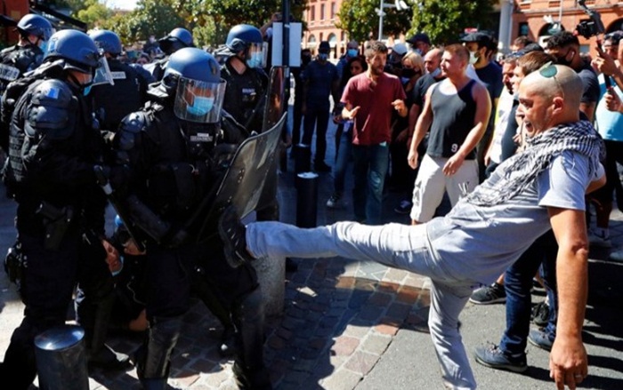 Sukob Žutih prsluka i policije po Francuskoj, više od 250 uhapšenih