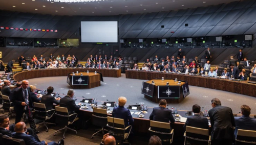 Summit NATO-a u jeku najveće sigurnosne krize