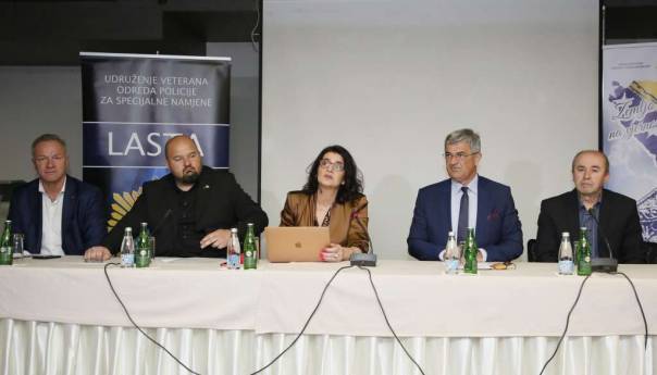 Sumnjamo da postoji politički uticaj za ponovno pokretanje istraga o Dobrovoljačkoj