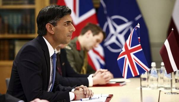 Sunak: Razgovori o prekidu vatre u Ukrajini trenutno su besmisleni