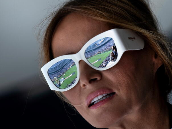 Sunčane naočale Melanije Trump ukrale show na finalu Svjetskog klupskog prvenstva