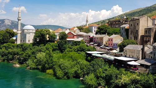 Sunčanije do podne, potom pljuskovi