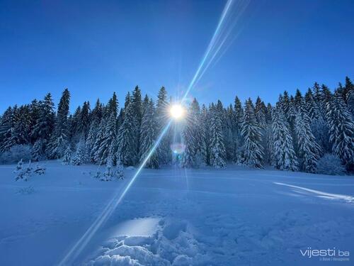 Sunčano, ali ledeno jutro u BiH, na Sokocu -11