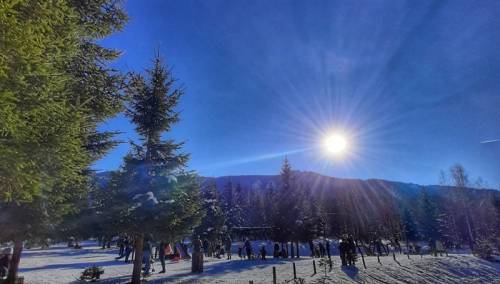 Sunčano jutro u BiH, tokom dana postepeno naoblačenje