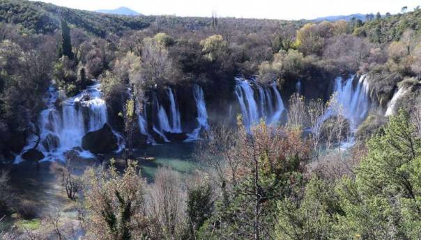 Sunčano jutro u BiH, umjeren porast oblačnosti poslije podne