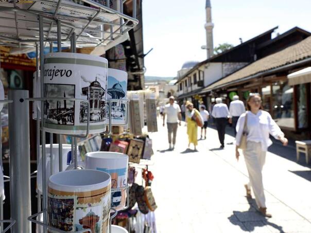 Sunčano vrijeme u BiH, dnevna temperatura između 25 i 30 stepeni