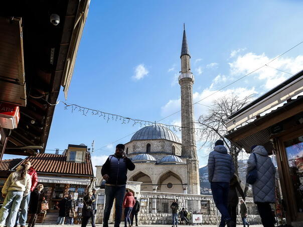 Sunce do popodne, a onda preokret: Stiže kiša sa sjevera