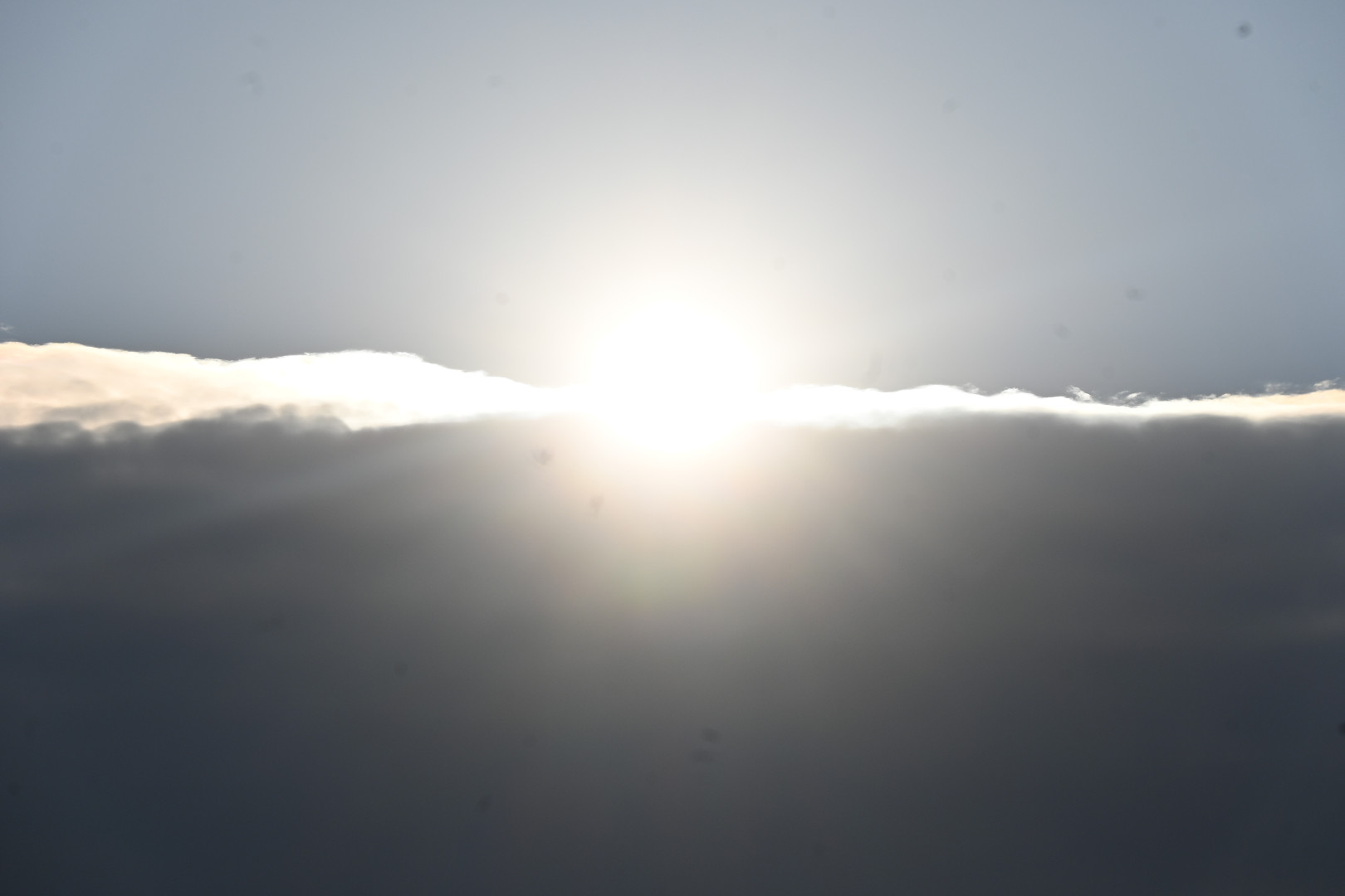 Sunce pomalo probija oblake ali već večeras će se to promijeniti