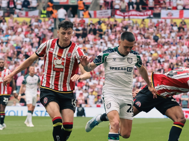 Sunderland se vratio u Premier ligu dramatičnim golom u nadoknadi protiv Sheffielda