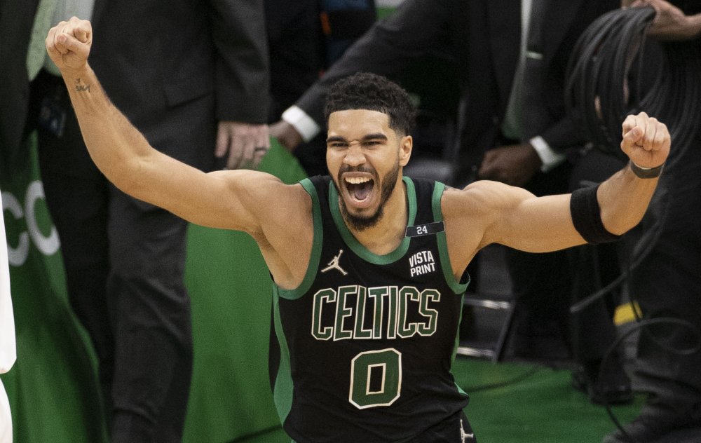 Suns, Heat, Bucks i Celtics poveli u serijama playoffa
