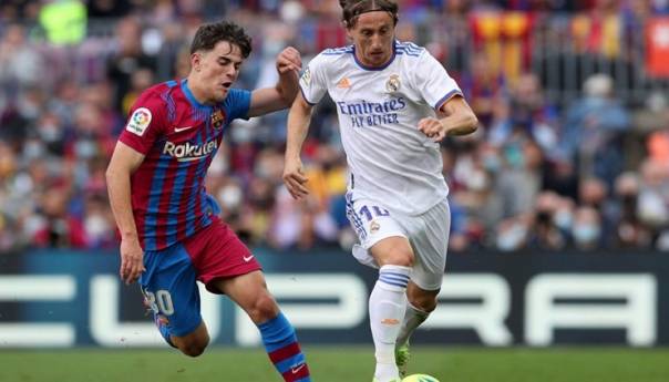 Supertalent Barcelone zarađuje kao da igra u Premijer lige BiH, Xavi pokrenuo inicijativu