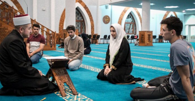 Supruga bh. reprezentativca Ahmedhodžića primila islam, odabrala i novo ime