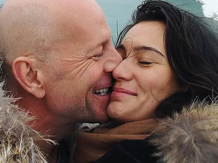 Supruga Brucea Willisa emotivnom objavom čestitala mu 69. rođendan