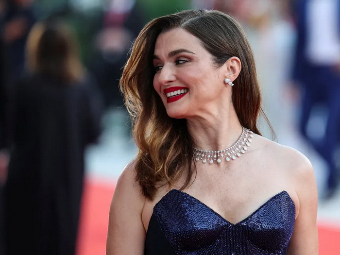 Supruga Jamesa Bonda bacila je sve u drugi plan