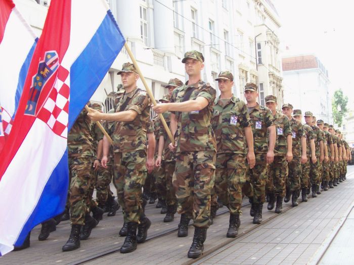Susjedi se pripremaju: Hrvatska uvodi obaveznu vojnu obuku?