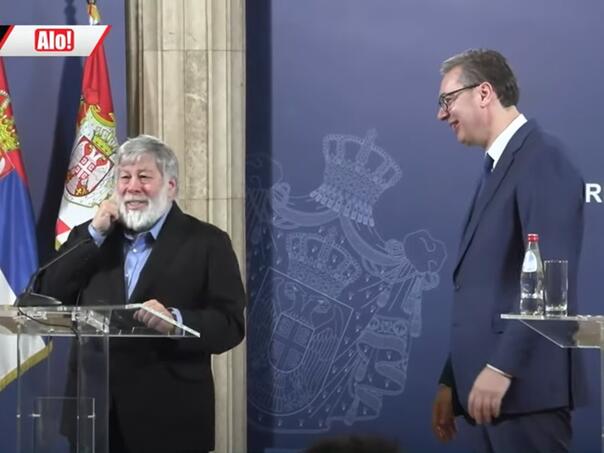 Suosnivač Apple-a dobio srbijanski pasoš: 'Sada se možemo pohvaliti da je genije Srbin'