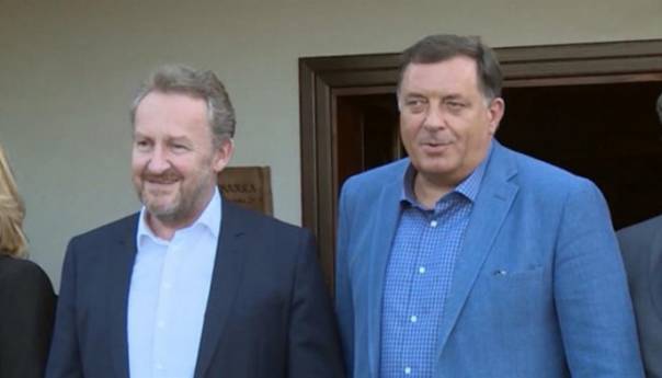 Susret delegacija SDA i SNSD-a u Sarajevu, zatvoren za javnost