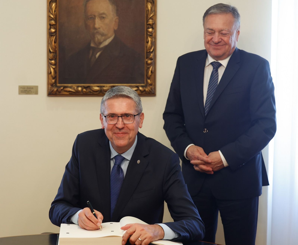 Gradonačelnici Sarajeva i Ljubljane pričali o "Čistoj Miljacki"