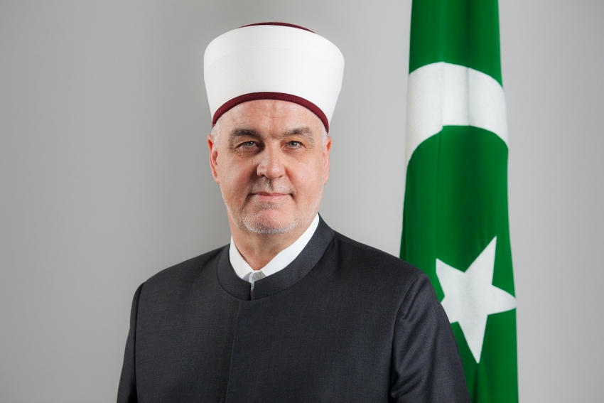 Sutra dodjela murasele muftiji sarajevskom Nedžadu ef. Grabusu