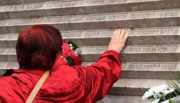 Sutra godišnjica stradanja civila na Markalama