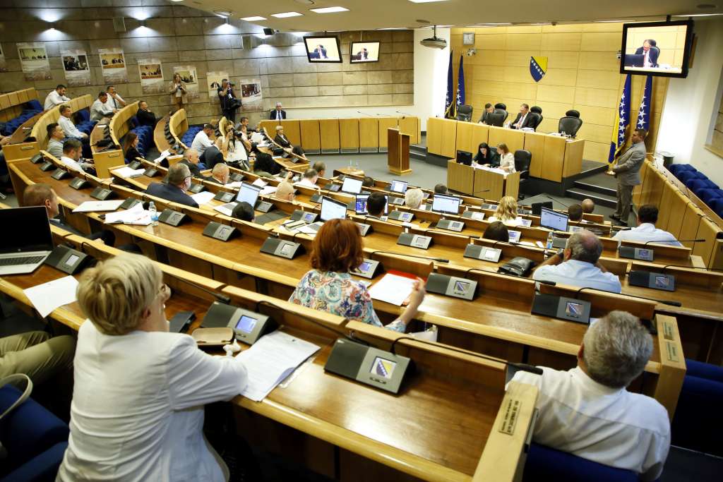 Sutra konstituirajuća sjednica Doma naroda FBiH