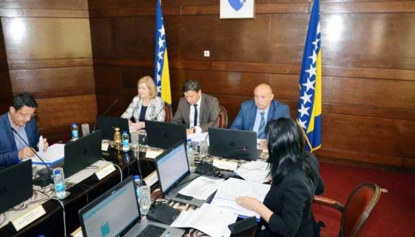 Sutra nastavak redovne sjednice Vlade FBiH