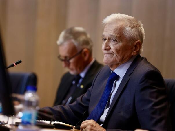 Sutra novi pokušaj smjene kadrova SNSD-a, oglasio se Špirić