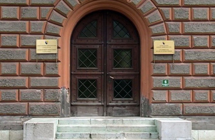 Sutra o Dodikovom zahtjevu o ustavnosti Zakona o zastavi