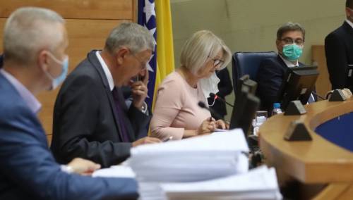 Sutra opet o budžetu, moguće blokade i odgađanje izbora