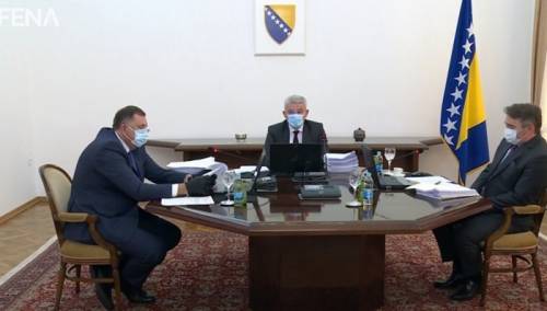 Sutra redovna i dvije vanredne sjednice Predsjedništva BiH