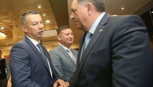 Sutra sastanak delegacija SNSD i DNS