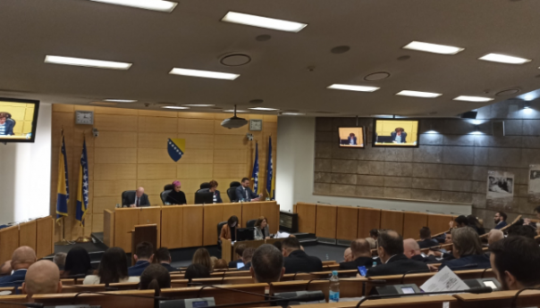Sutra sjednica PD PFBiH, na dnevnom redu Odluka o imenovanju Vlade FBiH