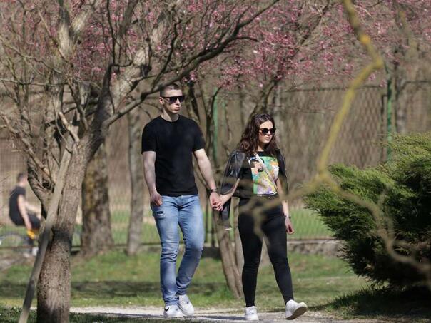 Sutra sunčano, dnevna temperatura od 15 do 20 stepeni