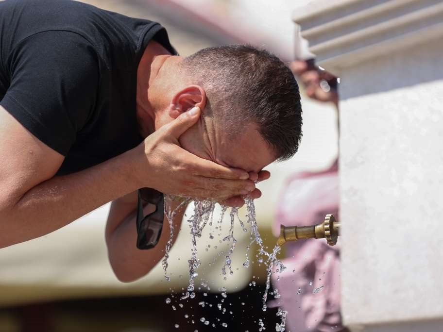 Sutra u BiH sunčano i vruće, temperatura do 40 stepeni