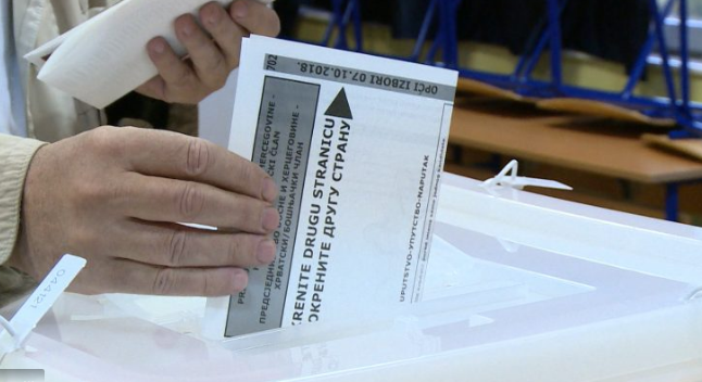 Sutra u ponoć ističe rok za podnošenje prijave birača za glasanje izvan BiH